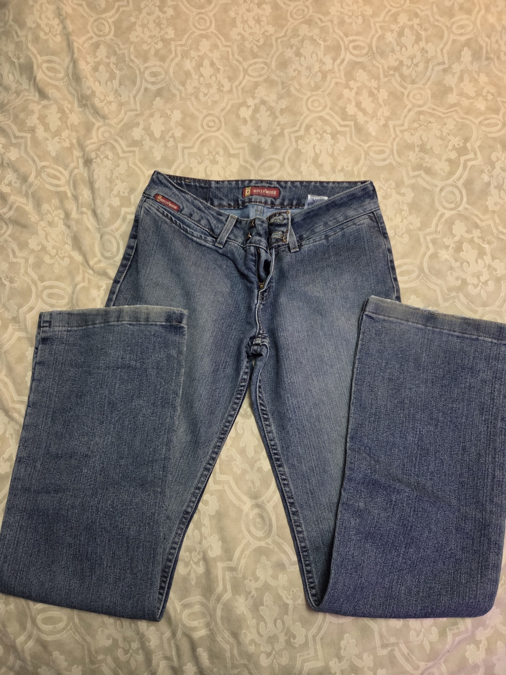 Wrangler Women's Blue Bootcut Jeans - Classic Mid Rise